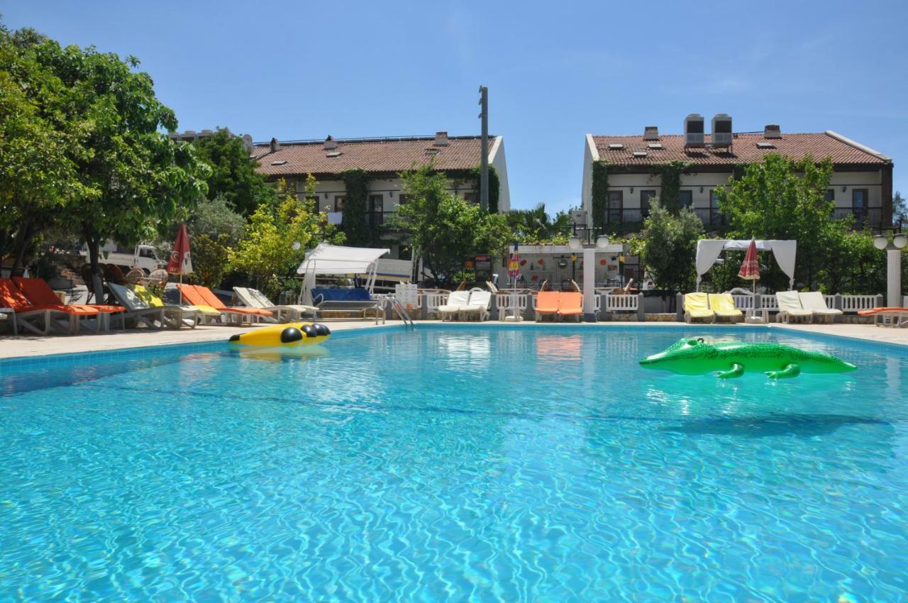 Mese Hotel & Apartments Oludeniz Exterior photo